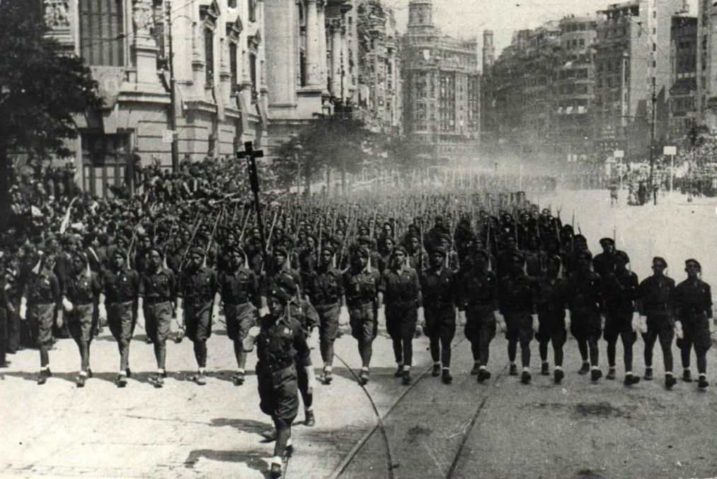30 març 1939. Entrada de les tropes franquistes. (BN)
