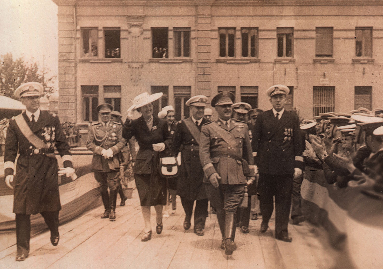 La visita de Franco a la ciutat en 1947. Drassanes. (JH)